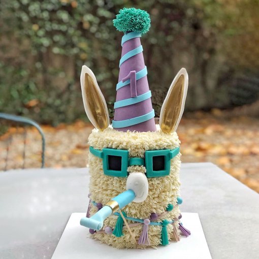 Alpaca Cake