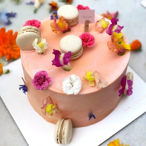 Pink Edible Flowers Cake