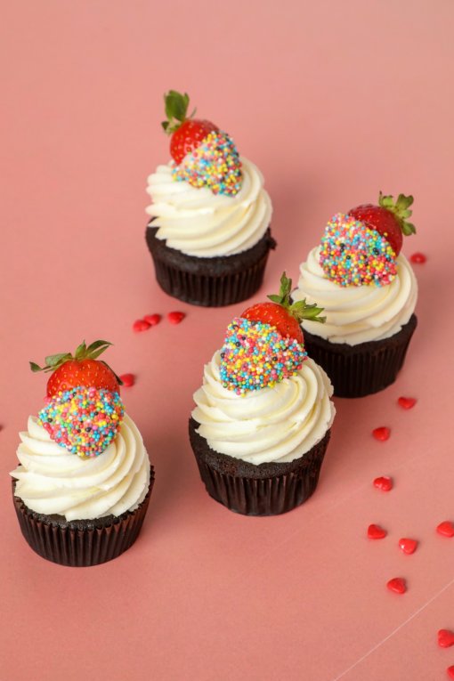 Strawberries Cupcakes