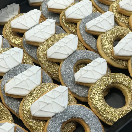 Diamond Cookie Box